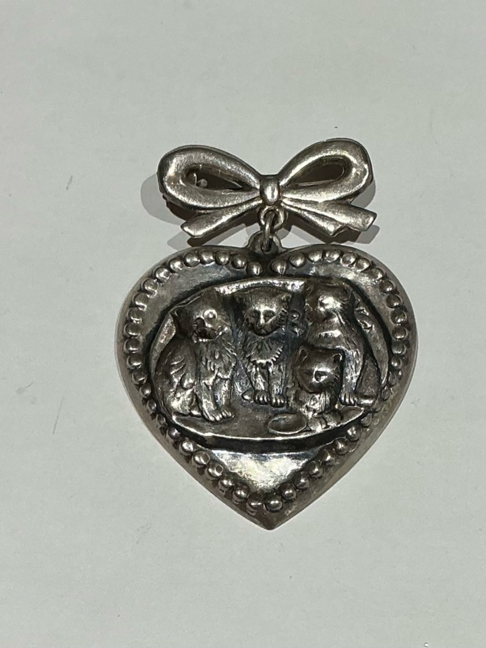 Vintage Silver Puffy Heart Pendant with Bow and Three Cats